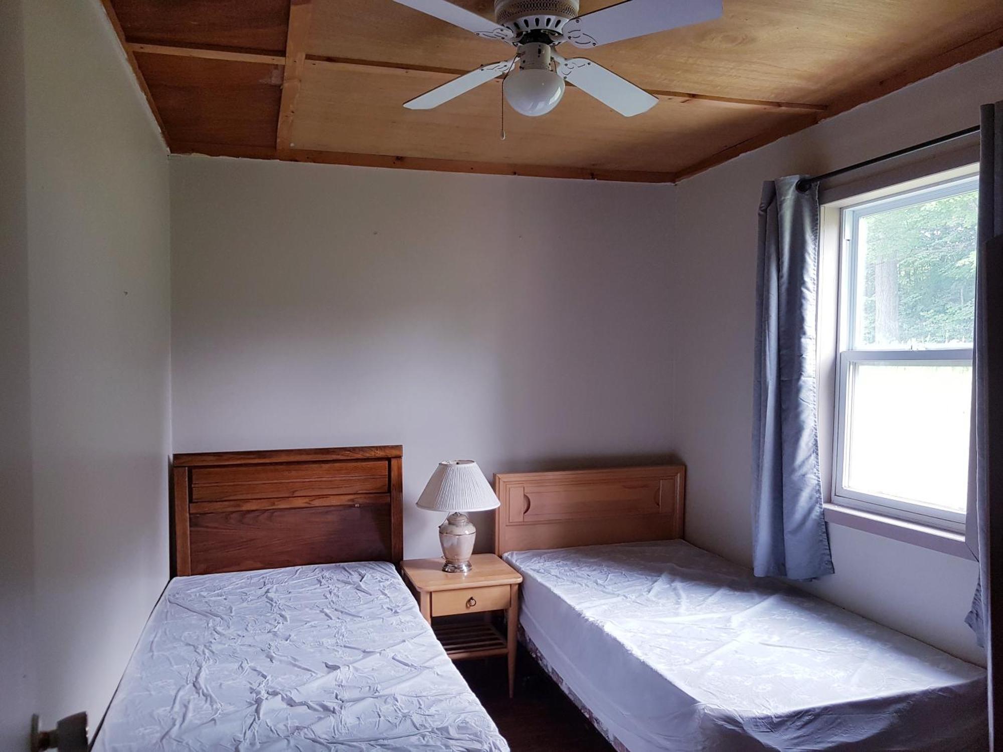 Marble Lake Lodge Cloyne Zimmer foto